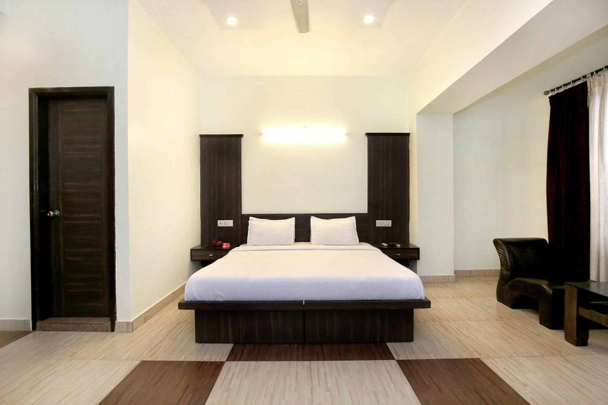 Oyo 9243 Trumpets Hotel أمريتسار المظهر الخارجي الصورة