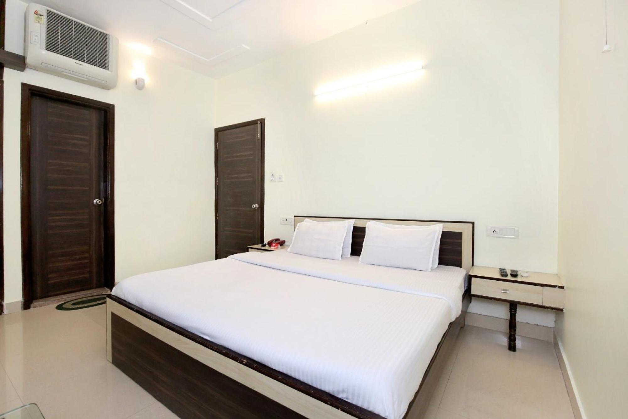 Oyo 9243 Trumpets Hotel أمريتسار المظهر الخارجي الصورة